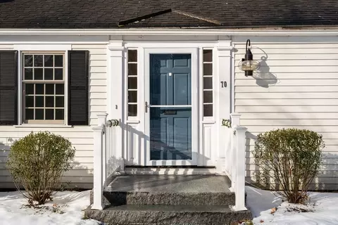 70 Jericho Rd #70, Weston, MA 02493