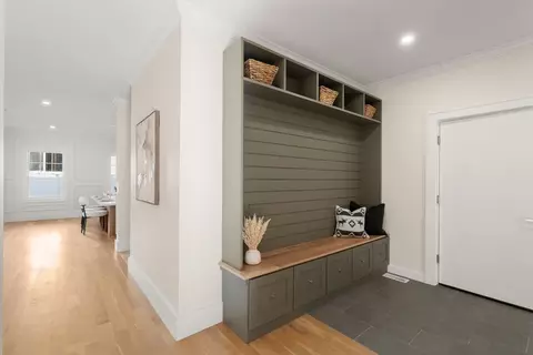 Entry Way - 74 Gary Rd, Needham, MA 02494 photo 6 of 7