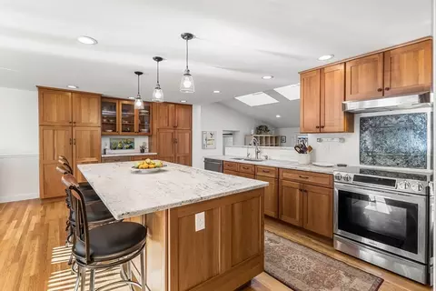 6 Tall Tree Dr, Beverly, MA 01915 photo 6