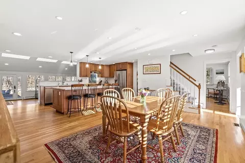 6 Tall Tree Dr, Beverly, MA 01915 photo 4