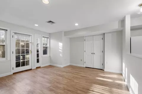 27 West St # R, Beverly, MA 01915