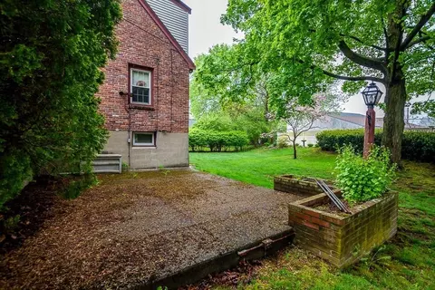 Exterior - 18 Winter St, Dedham, MA 02026 photo 13 of 13