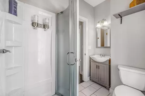 607 E 2nd St, Boston, MA 02127 photo 10