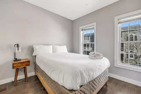 607 E 2nd St, Boston, MA 02127 photo 9