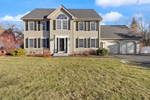 53 Russells Way, Westford, MA 01886