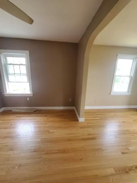 250 Laurel St, Fall River, MA 02724 photo 19