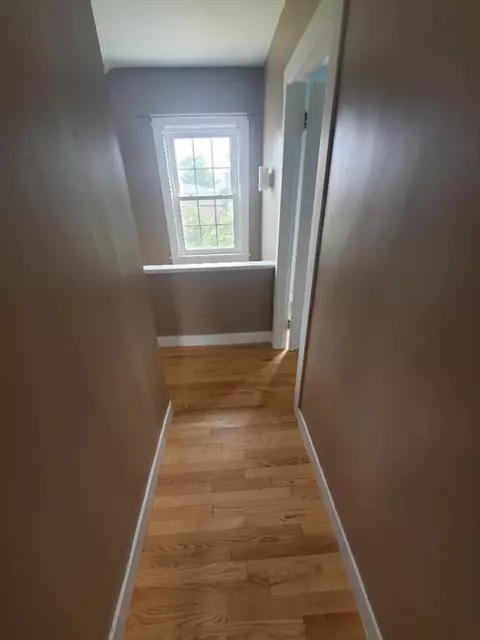 250 Laurel St, Fall River, MA 02724 photo 14