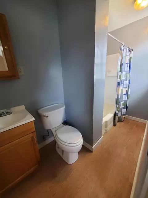 250 Laurel St, Fall River, MA 02724 photo 12