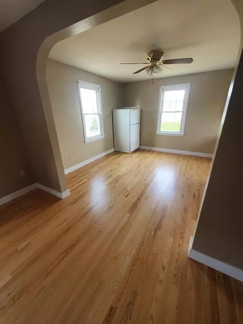 250 Laurel St, Fall River, MA 02724 photo 28