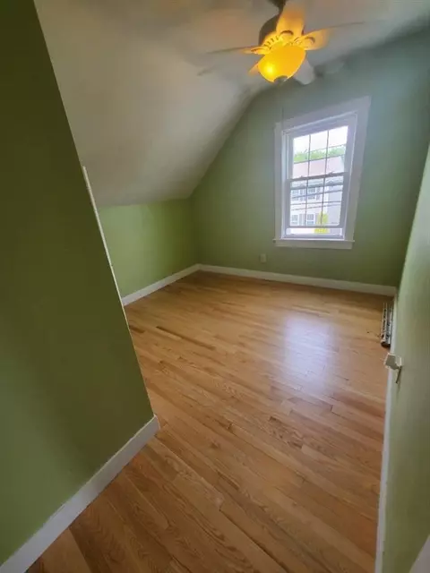 250 Laurel St, Fall River, MA 02724 photo 21