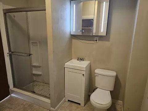 250 Laurel St, Fall River, MA 02724 photo 9
