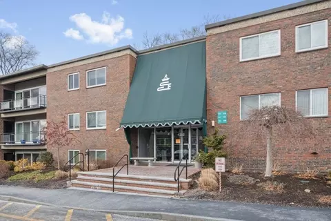 1202 Greendale Ave #133, Needham, MA 02492 photo 2