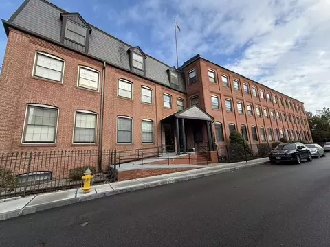 10 Weston Ave #322, Quincy, MA 02170