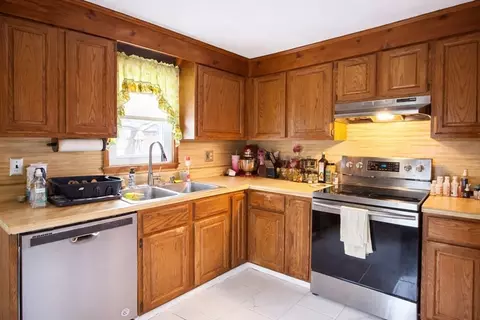 Kitchen - 83 Gilman St, Springfield, MA 01118 photo 1 of 2
