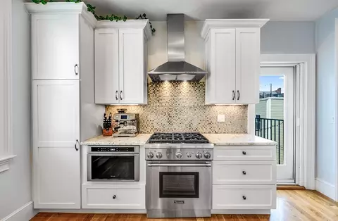 480 E Fourth St #3, Boston, MA 02127 photo 7