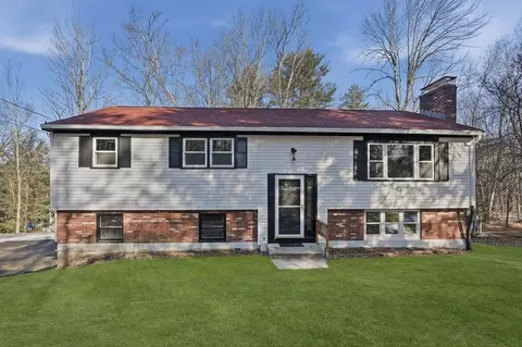 2 Laurel Ln, Spencer, MA 01562