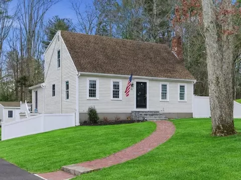 73 Shingle Mill Ln, Hanover, MA 02339 photo 2