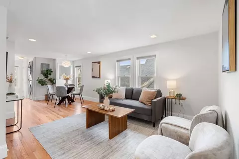 70 Albion St #3, Somerville, MA 02143