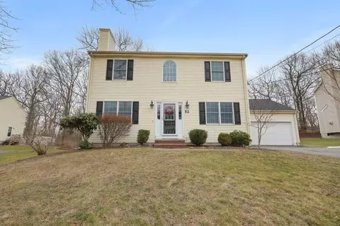 52 White Oak Way, North Attleboro, MA 02760