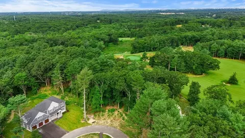 4 Kerri Ln, Hingham, MA 02043 photo 2