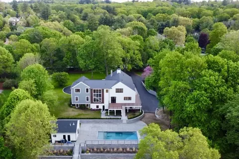 741 Boston Post Rd, Weston, MA 02493