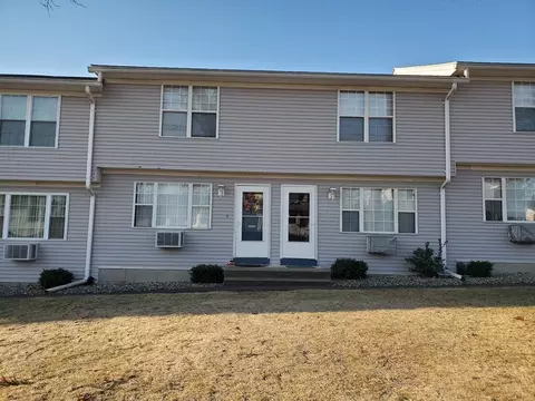 189 Essex St #H, Springfield, MA 01151