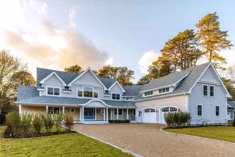 21 Quiet St, Sandwich, MA 02537