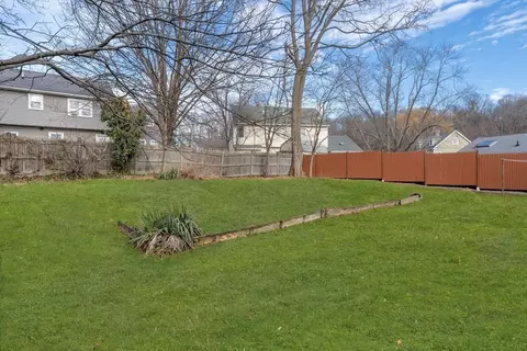 6 Bartlett Rd, Danvers, MA 01923 photo 6