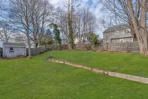 6 Bartlett Rd, Danvers, MA 01923 photo 5