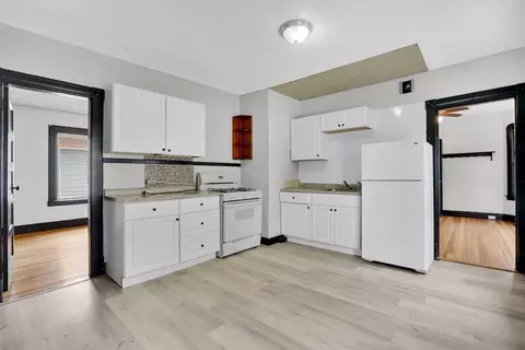 48-50 Dresden St, Springfield, MA 01109 photo 17