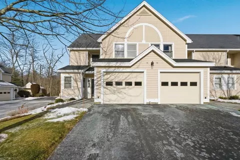 15 Alcott Way #15, North Andover, MA 01845
