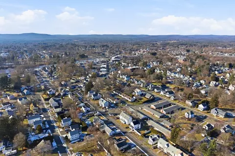 19 Mt Tom #19, Easthampton, MA 01027 photo 34