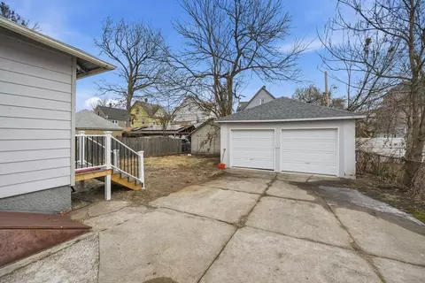 11 Herman St, Springfield, MA 01108 photo 34