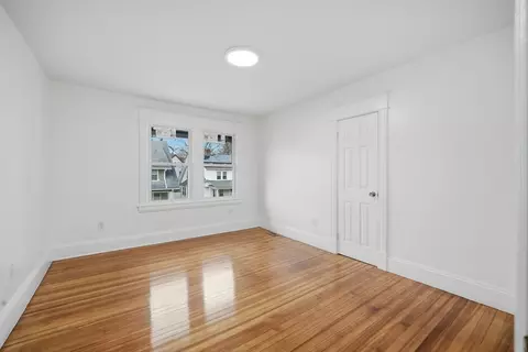 11 Herman St, Springfield, MA 01108 photo 28