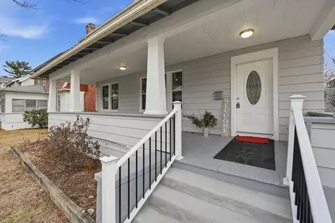 11 Herman St, Springfield, MA 01108 photo 5