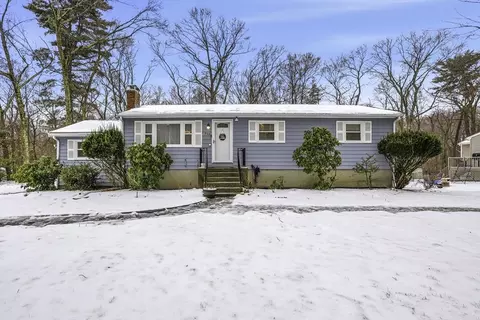 358 Underwood St, Holliston, MA 01746