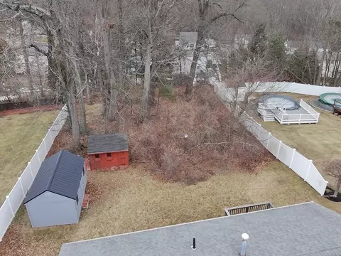 11 Timrod Dr, Worcester, MA 01603 photo 2