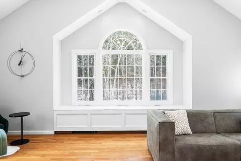 13 Jonathans Way, Upton, MA 01568 photo 8