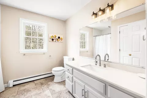 13 Jonathans Way, Upton, MA 01568 photo 20