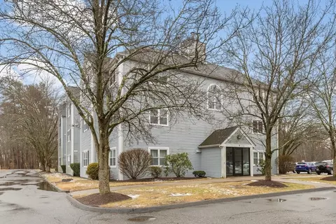 9 Longworth Ave #132, Brockton, MA 02301