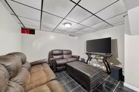 71 Smith St, Fall River, MA 02721 photo 26