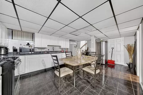 71 Smith St, Fall River, MA 02721 photo 19