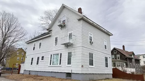 91 East St, Attleboro, MA 02703