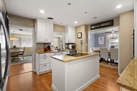 4 Dean Rd, Marblehead, MA 01945 photo 8