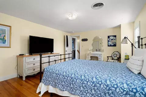 4 Dean Rd, Marblehead, MA 01945 photo 23