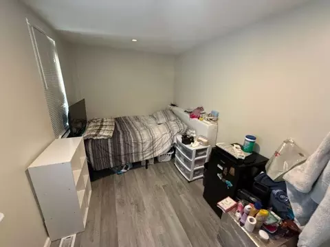 98 School St, Lowell, MA 01854 photo 36