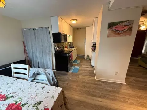 98 School St, Lowell, MA 01854 photo 11