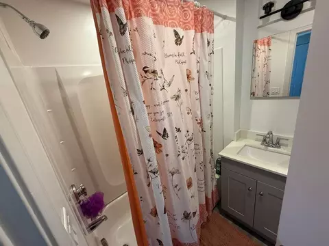 98 School St, Lowell, MA 01854 photo 27