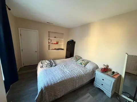 98 School St, Lowell, MA 01854 photo 4