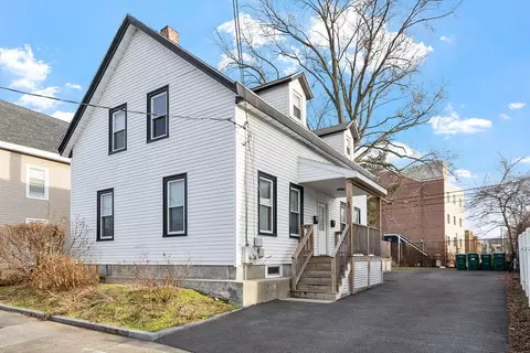45 School St, Lynn, MA 01902